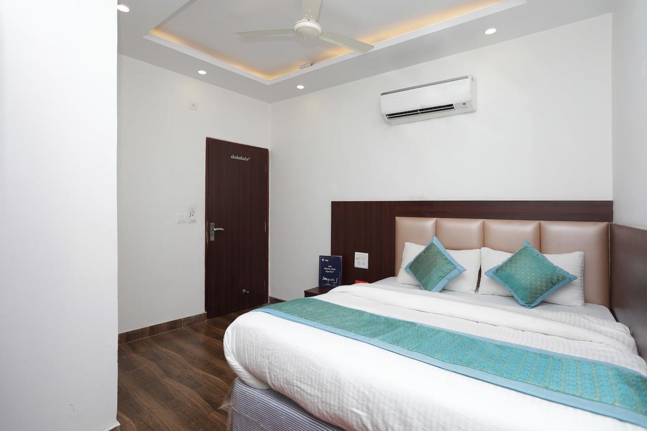 Hotel Corner Point New Delhi Eksteriør bilde