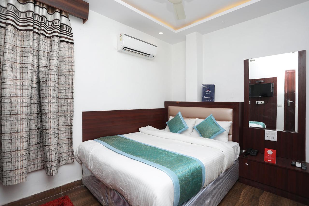 Hotel Corner Point New Delhi Eksteriør bilde